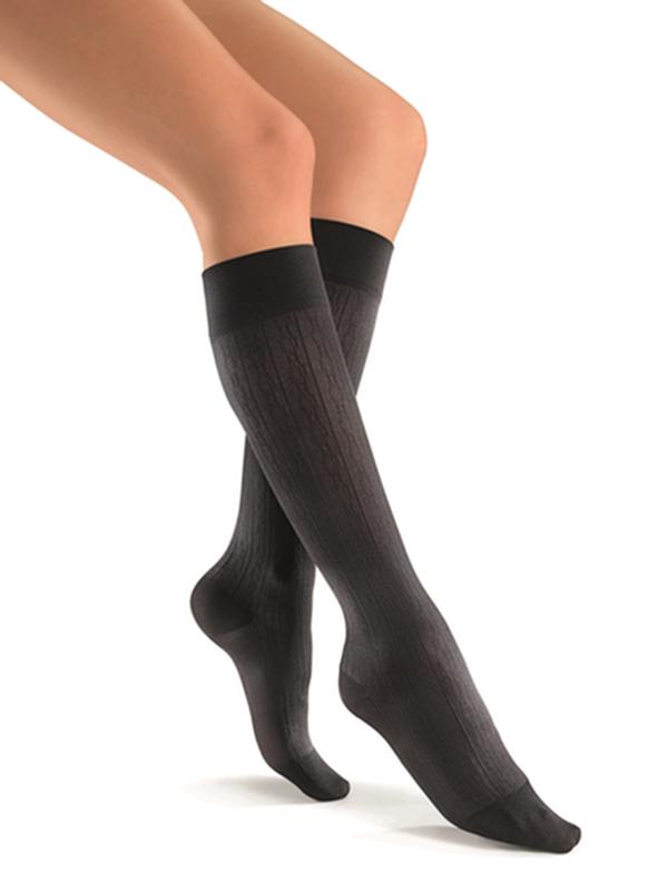 PR/1 JOBST SOSOFT WOMEN, KNEE HIGH, 30-40MMHG, XL, BROCADE BLACK, CLOSED TOE More info...