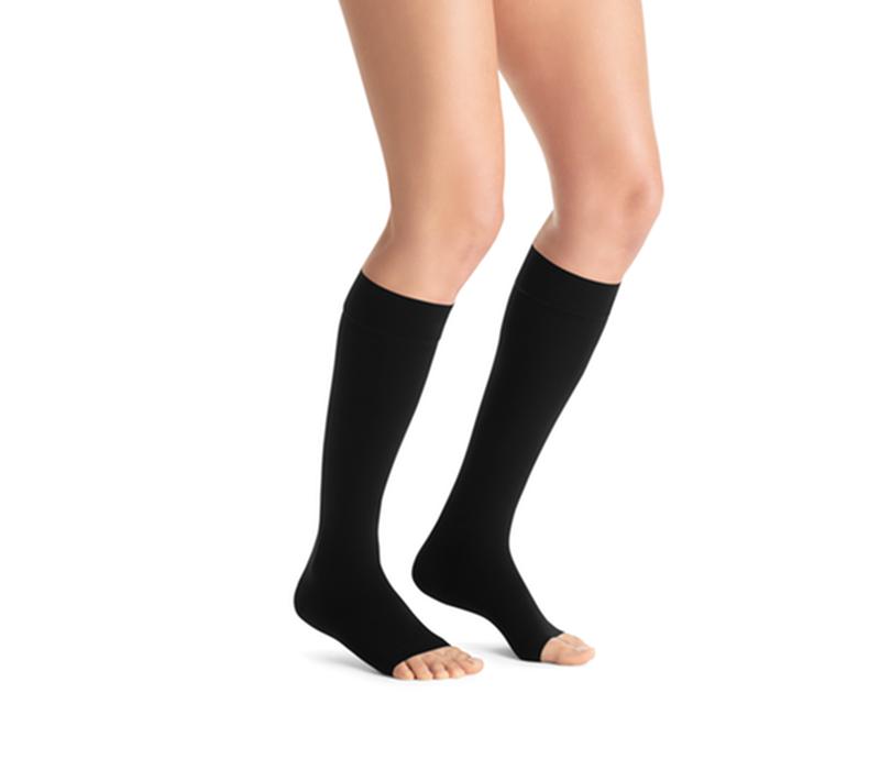 PR/1 JOBST OPAQUE WOMEN, KNEE HIGH, 30-40MMHG, LG, CLASSIC BLACK, OPEN TOE More info...