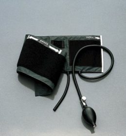 EA/1 BLOOD PRESSURE INFLATION SYSTEM W/ BULB/VALVE & TRI- FITTING ADULT 2-TUBE CUFF & BLADDER