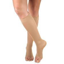 PR TRUFORM LADIES LITES 8-15MMHG SHEER KNEE-HIGH CLOSED-TOE BEIGE M (5 1/2-7 1/2") STOCKING LTX-FREE